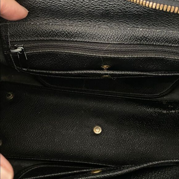 Dooney & Bourke’s signature All-Weather Leather Satchel P212 1980 Vintage - Picture 12 of 16